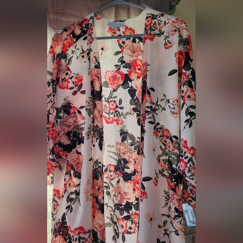 Womens floral ruana